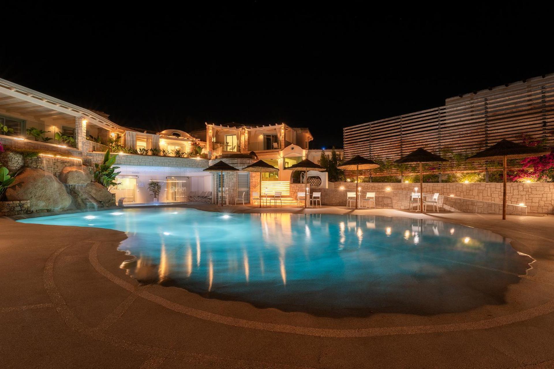 Oasi Blu Sardinia Hotel Santa Margherita di Pula Exterior photo